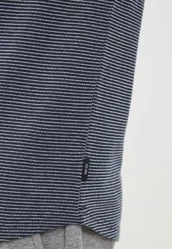 Indicode Jeans IDMORLER - T-Shirt Print - Navy 13 Indicode Jeans IDMORLER - T-Shirt Print - Navy -INDICODE JEANS Kleidung 07160854fbeb4af4a293e30504ff23c9