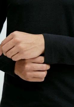 Indicode Jeans IDPHILLO - Langarmshirt - Black -INDICODE JEANS Kleidung 0a61f09c201b41cdb7f484257848df6b