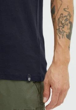 Indicode Jeans IDRONNY - T-Shirt Print - Navy -INDICODE JEANS Kleidung ad63bb0e80f34fb08aca140cec83afca